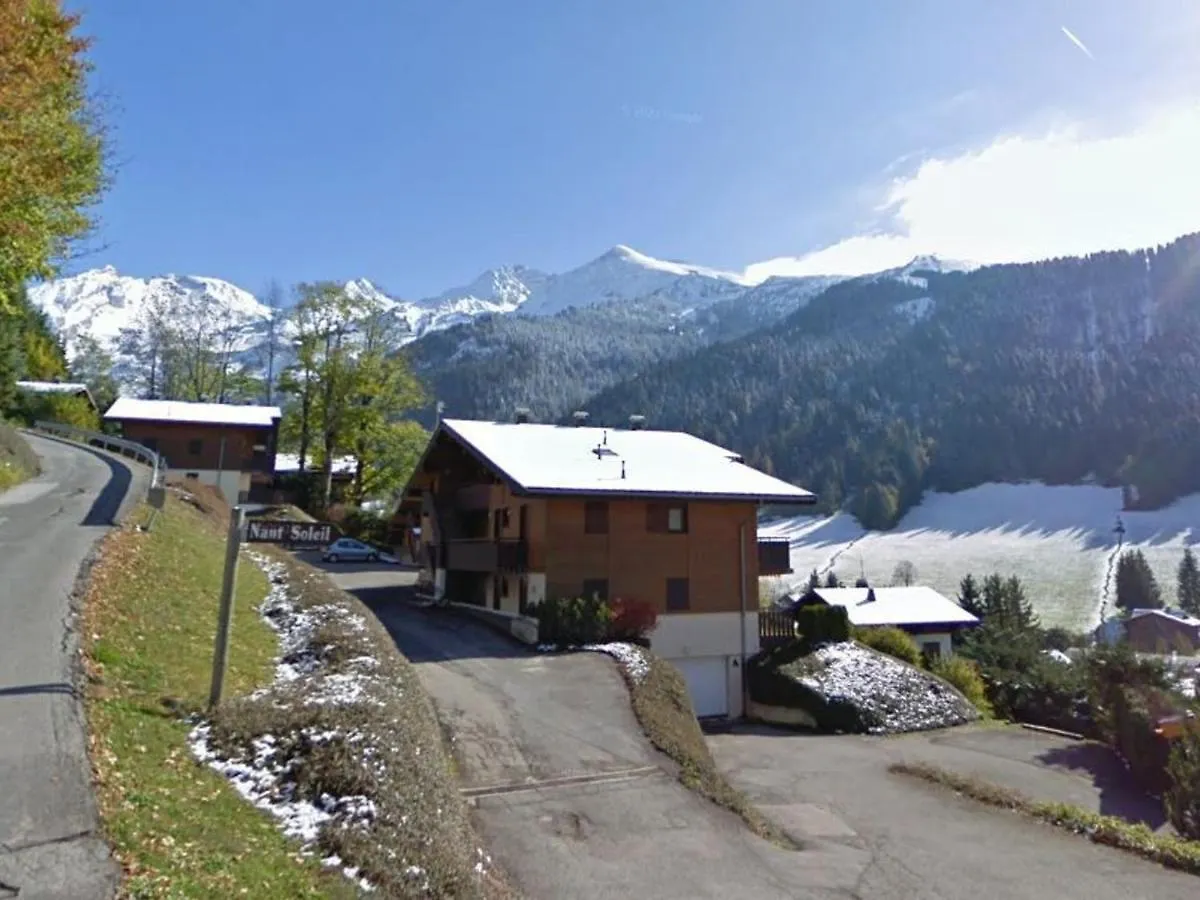 Appartement Cosy 4 Pers. Avec Balcon Et Vue A La Clusaz - Fr-1-459-218 0*,  France